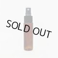 スプレーボトル 30ml PET ストレートボトル [ ボトル : アンバー  ／  スプレー：ブラック ]