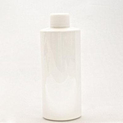 画像1: プラスチック容器 200ml PET [ ボトル：遮光白(オーバル)  ／  スクリューキャップ：ホワイト  ／ 中栓付 ]